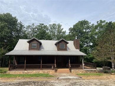 Secluded 3BR-2BA rustic Ozark Mountain log cabin on 15.93 acres - photo 27