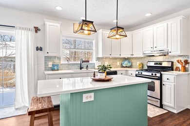Spectacular, one of a kind Candlewood lakefront home! This - photo 34