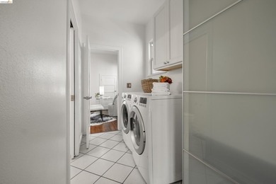 Beautifully updated while honoring its Edwardian roots, 3306 - photo 38
