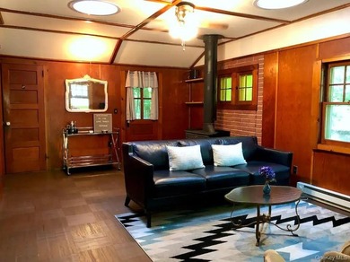 Located in the desirable Smallwood lake community in the Town of - photo 5