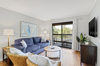 Welcome to this bright two-bedroom, two-bath villa in Hilton - photo 1