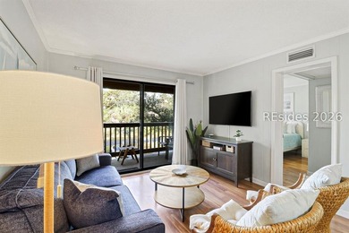 Welcome to this bright two-bedroom, two-bath villa in Hilton - photo 2