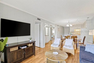 Welcome to this bright two-bedroom, two-bath villa in Hilton - photo 10
