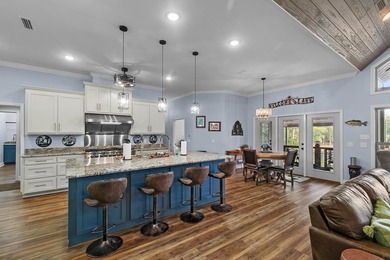 Stunning Lakefront Luxury Home with Pool, Dock, and Breathtaking - photo 4