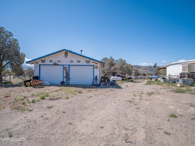 Opportunity knocks for 2.64 acres of land in Topaz Ranch Estates - photo 3