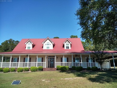 Lake Home For Sale in Andalusia, Alabama