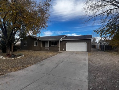 Pueblo Reservoir Home For Sale in Pueblo West Colorado