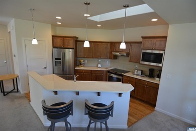 Enjoy low-maintenance living in this beautiful 2-bedroom, 2-bath - photo 17