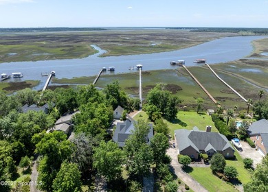 Experience the charm of a truly one-of-a-kind waterfront - photo 41