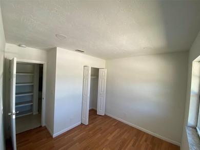 Truly a Northshore Darling! Move right in to this bright - photo 7