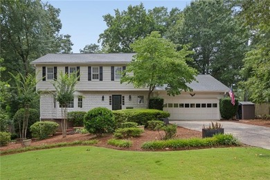Experience luxury living in the highly sought-after Indian Hills - photo 1
