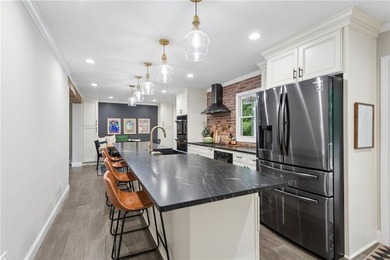 Experience luxury living in the highly sought-after Indian Hills - photo 3
