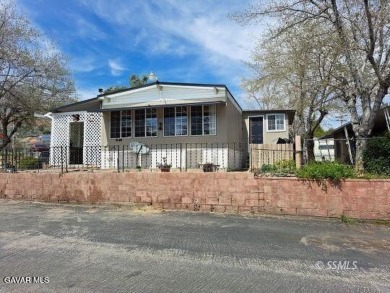 Lake Home For Sale in Wofford Heights, California