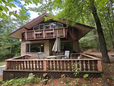 Lake Home Sale Pending in Jay, New York