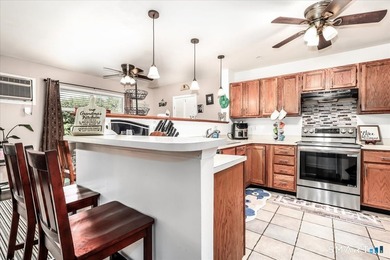 Welcome to this well-maintained Danbury condominium offering - photo 12