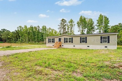 Looking for a brand new mobile home with .5 acres in Beaufort - photo 3