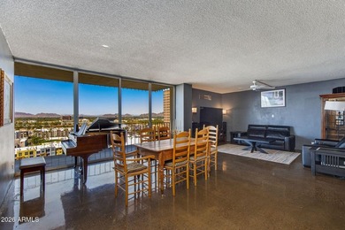 Elevated 16th-floor condo in Executive Towers offering stunning - photo 5