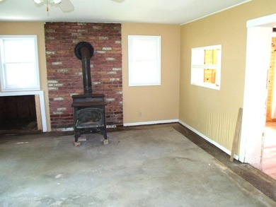 Looking for an Up North waterfront getaway with potential? This - photo 16
