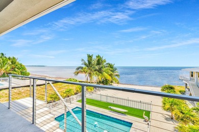 Welcome to 58244 Overseas Hwy on Grassy Key. This home was built - photo 20