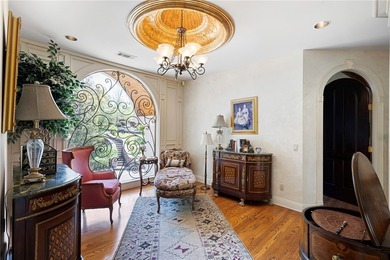 Renowned for its exclusivity and timeless stature, 1 Rimrock - photo 32