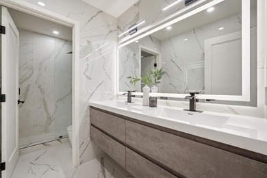 Newly completed after a comprehensive modern transformation - photo 43