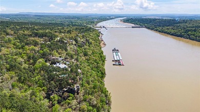 Renowned for its exclusivity and timeless stature, 1 Rimrock - photo 60
