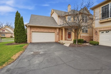 (private lake, pond, creek) Condo For Sale in Palos Heights Illinois