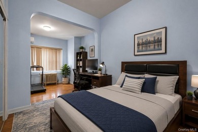 Great detached big house in the heart of Ditmars Park. Walking - photo 8
