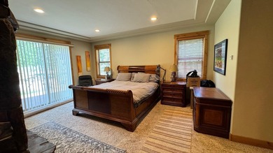 Exquisite Estate on 5 Acres with Golf Course Frontage - photo 11