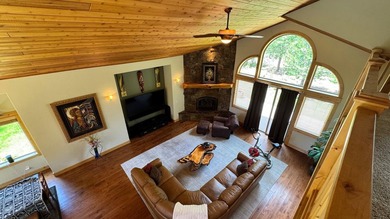 Exquisite Estate on 5 Acres with Golf Course Frontage - photo 13
