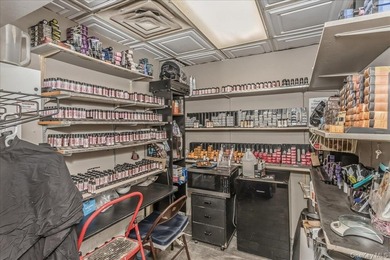 Don't miss this exceptional investment opportunity featuring a - photo 14