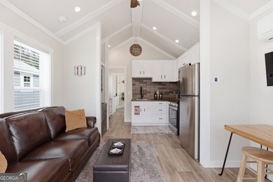 Simple living meets modern comfort in this Wayah model tiny home - photo 10