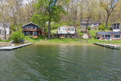 Wake up to water views and end the day around a lakeside fire - photo 22
