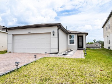 Lake Home Sale Pending in Leesburg, Florida