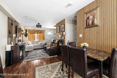 Just bring your paint colors. This recently fully renovated 3 - photo 2