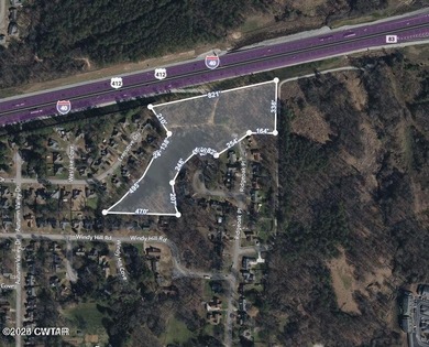 Discover an incredible opportunity with this expansive 8-acre - photo 3