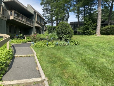 Lake Condo For Sale in Southington, Connecticut