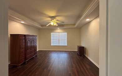 Move in ready, Beautiful brick home on large lot with new vinyl - photo 16