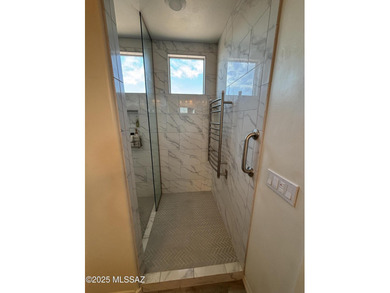 Beautiful Single story, 3 bedrooms 2.5 bath w/Den 2300 sq. ft