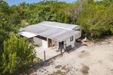 Imagine having the freedom to create your own secluded retreat - photo 24