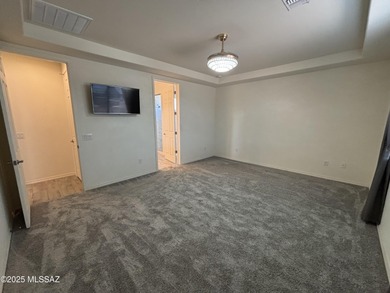 Beautiful Single story, 3 bedrooms 2.5 bath w/Den 2300 sq. ft