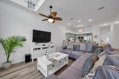 Welcome to your coastal getaway with Gulf views from every - photo 6