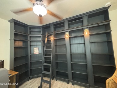 Beautiful Single story, 3 bedrooms 2.5 bath w/Den 2300 sq. ft