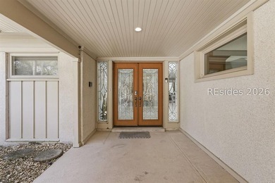 Set on more than one acre in the heart of Sea Pines, this - photo 3