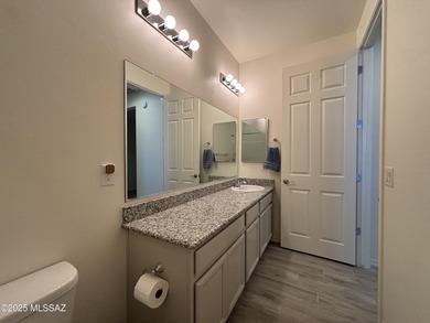 Beautiful Single story, 3 bedrooms 2.5 bath w/Den 2300 sq. ft