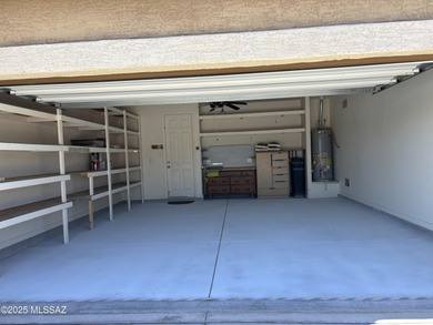 Beautiful Single story, 3 bedrooms 2.5 bath w/Den 2300 sq. ft