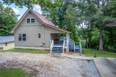 Waterfront home, Large shop and 2 Docks with ramp down the street - photo 38