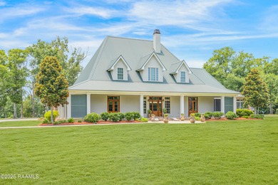 Vermilion River - Vermilion Parrish Home For Sale in Youngsville Louisiana