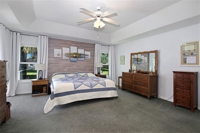 Awesome and beautiful, well cared for, and maintained pool home - photo 4