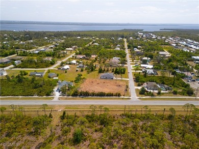 Welcome to beautiful Pine Island Florida! This incredible - photo 9